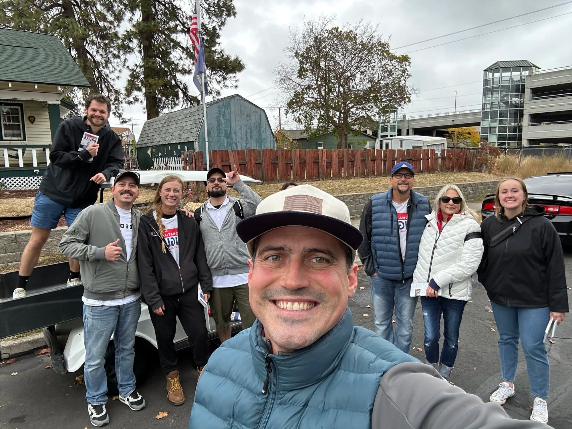 Campaign selfie with volunteers